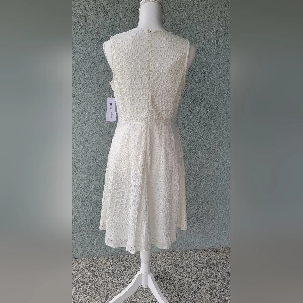 Julia Jordan White Eyelet Dress Sleeveless Fit & Flare Women’s Size 6 - Picture 7 of 10